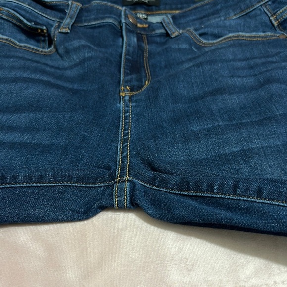 Judy Blue Straight Leg Blue Jeans Classic Style - Picture 6 of 9